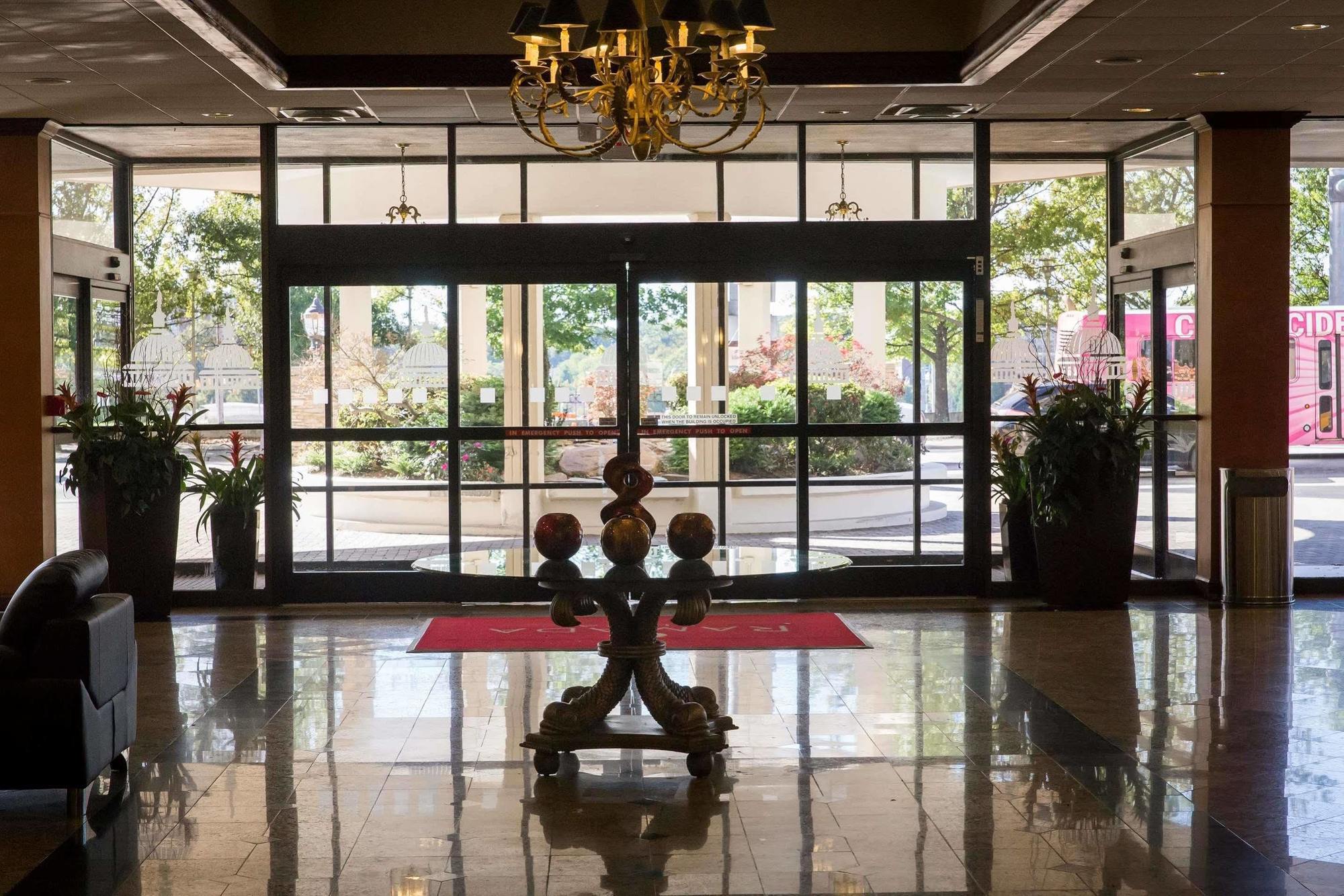 Hotel Ramada Plaza By Wyndham Atlanta Downtown Capitol Park Exteriér fotografie